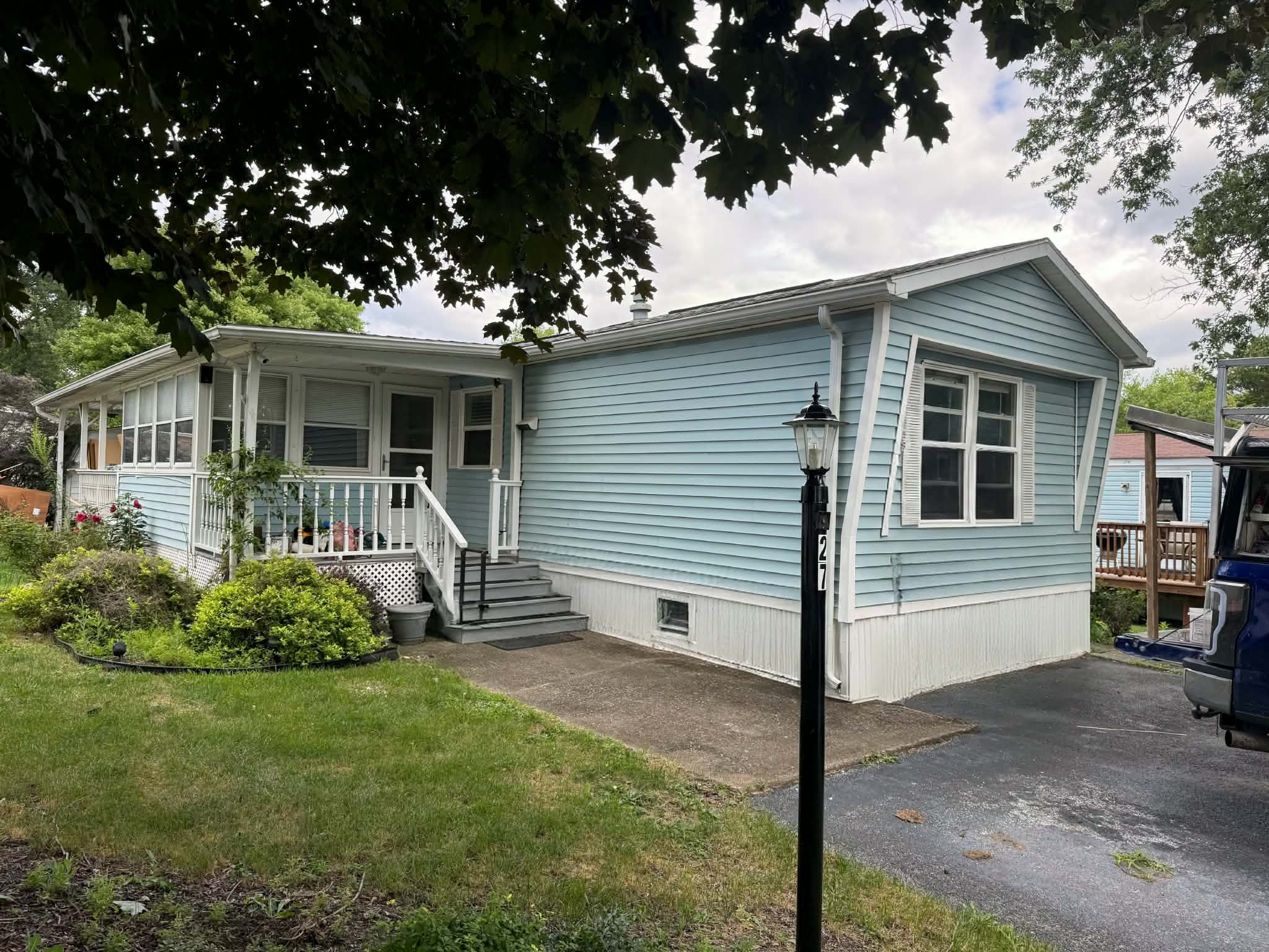 Expansive luxury model manufactured home in Allentown, PA