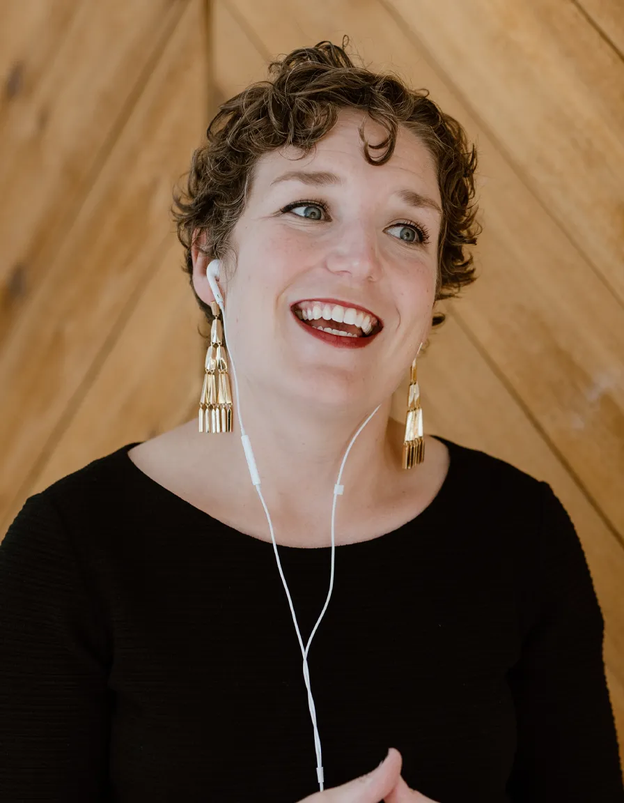 Professional photo of Heather Davila looking directly at the camera