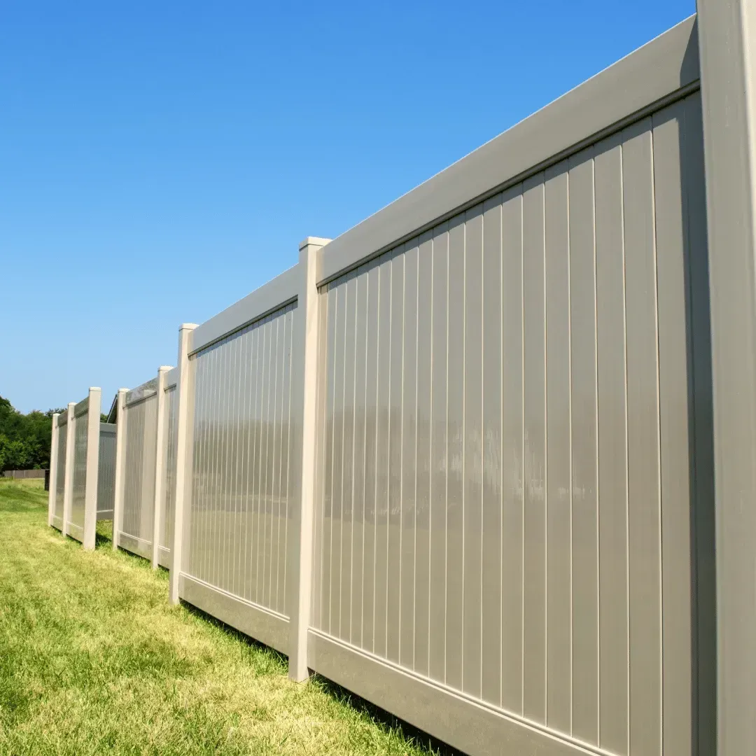 Vinyl fence, Brantford O