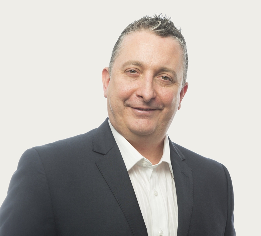 Dr Tom Barber, Doctor of Psychotherapy specialising in online EMDR for PTSD