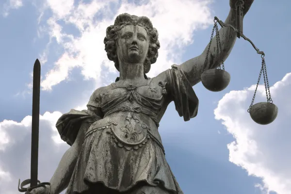 Statue of blind justice