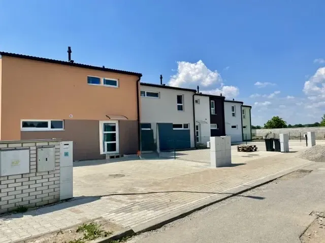 Rezidence Viladomy I., Praha-východ exteriér