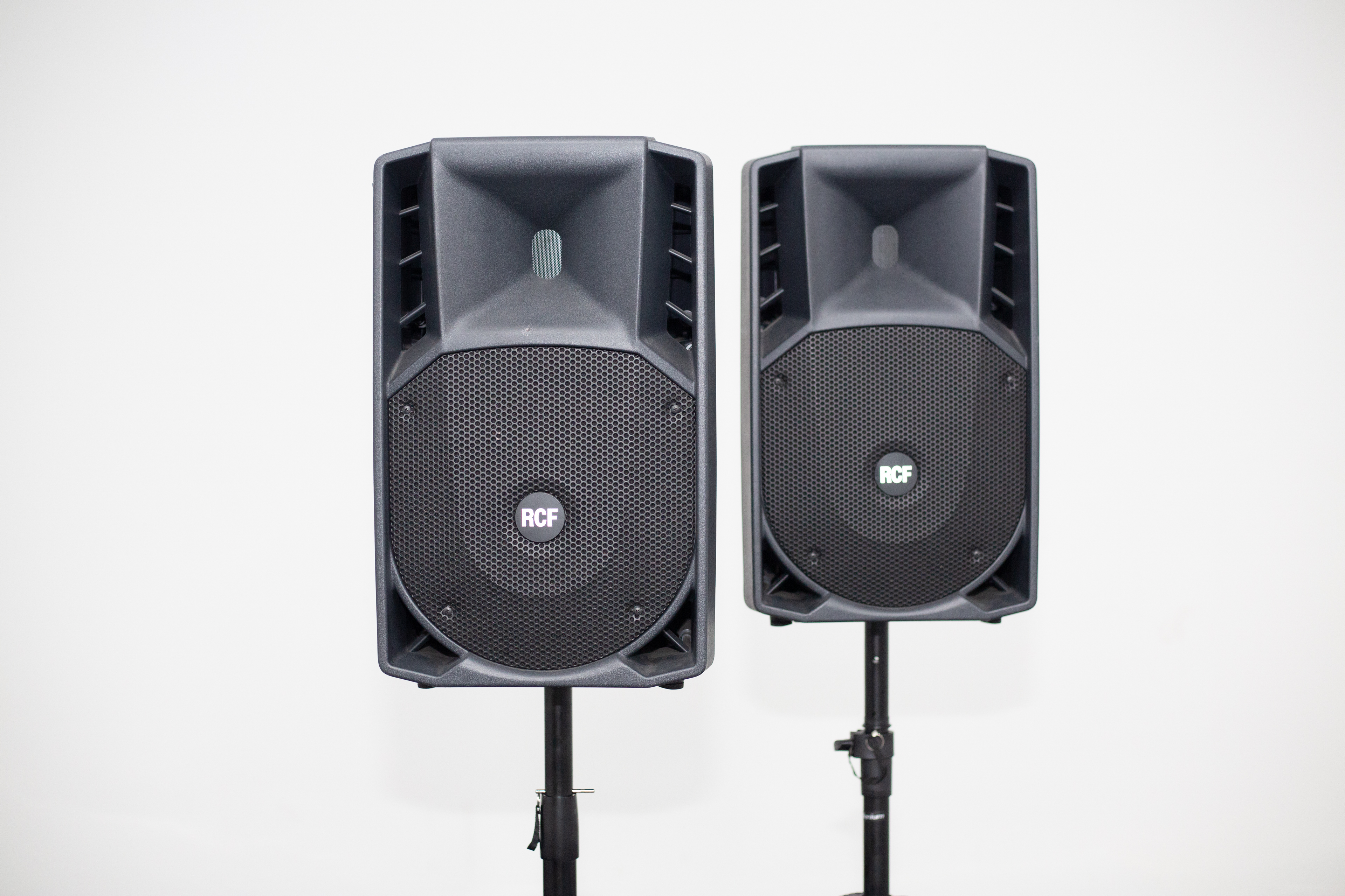 RCF 712 iznajmljivanje