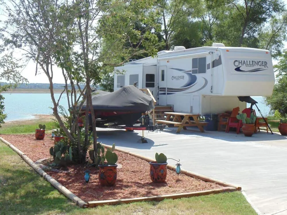 Pittsburgh Concrete levels Driveways and Slab