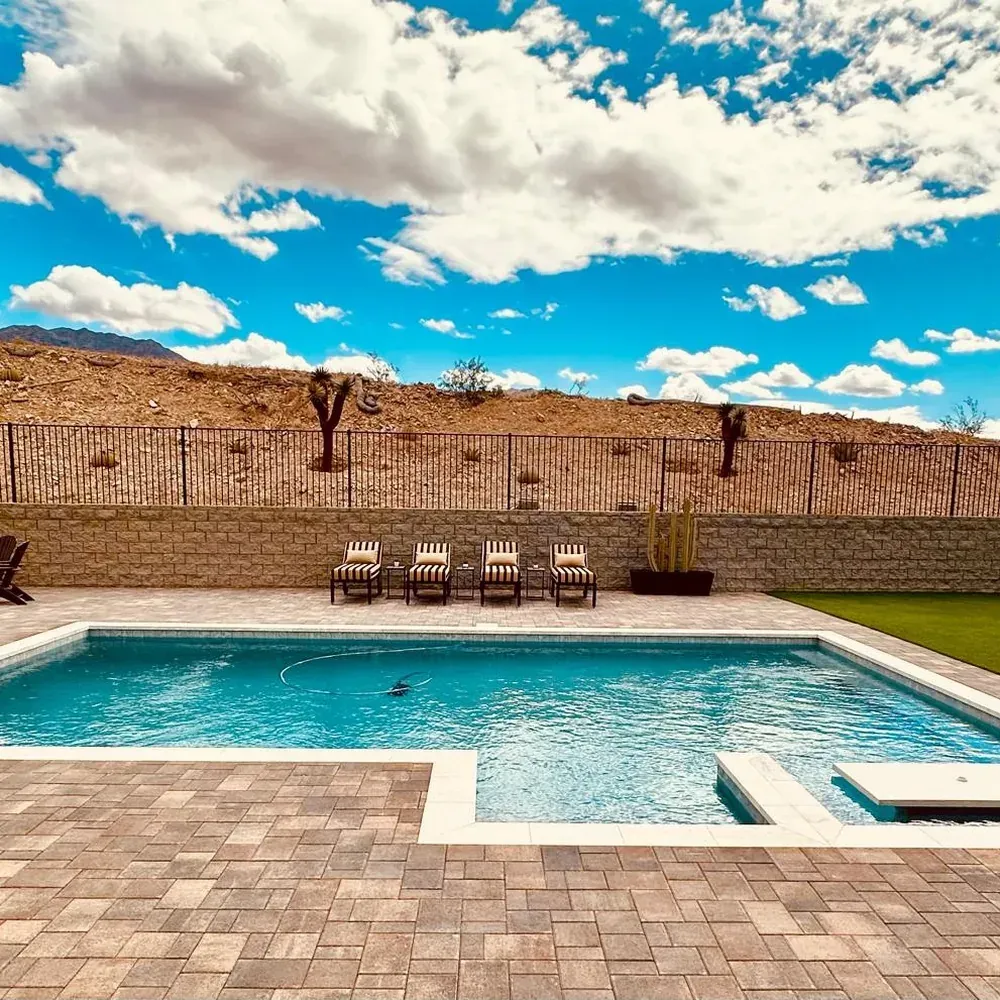 Straightforward residential pool in a Kingman, Arizona higher-desert setting