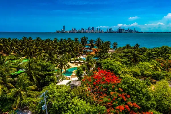 Club de playa privado frente al mar en Cartagena