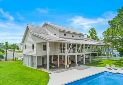 screened porch addition in Orange Grove Gulfport