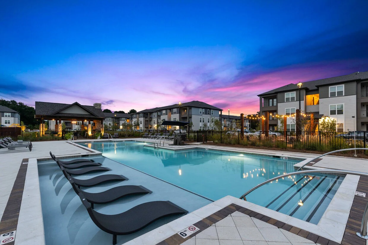 Multi-level composite deck with pergola in Northridge, Tupelo