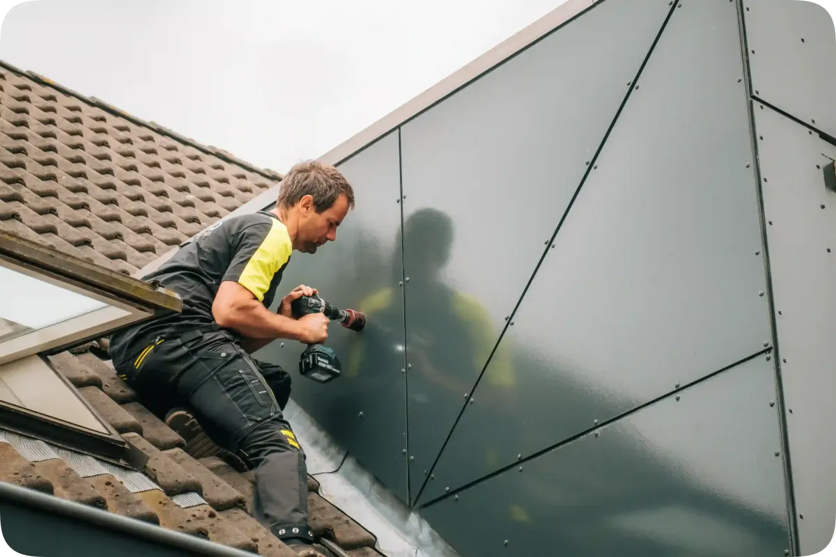 Warmtepompen & Airco's Monteren HAKO Koeltechniek Medewerker