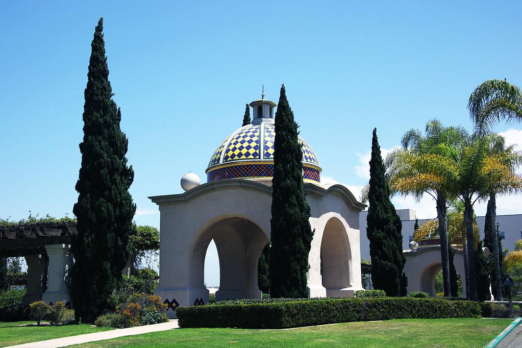 Ocean Views, Local History, and Coastal Charm: Explore Veterans Park in Redondo Beach, CA