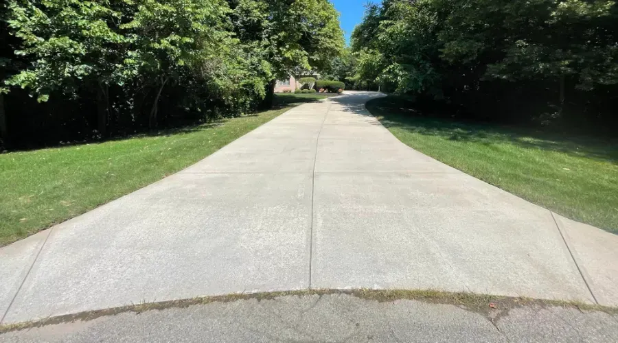 Caramel Concrete builds and installs Driveway.