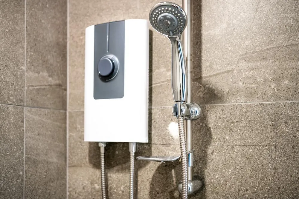 electrician for hot water installation gold coast