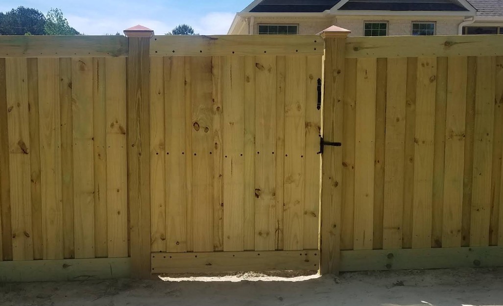 fence builders in gadsden alabama