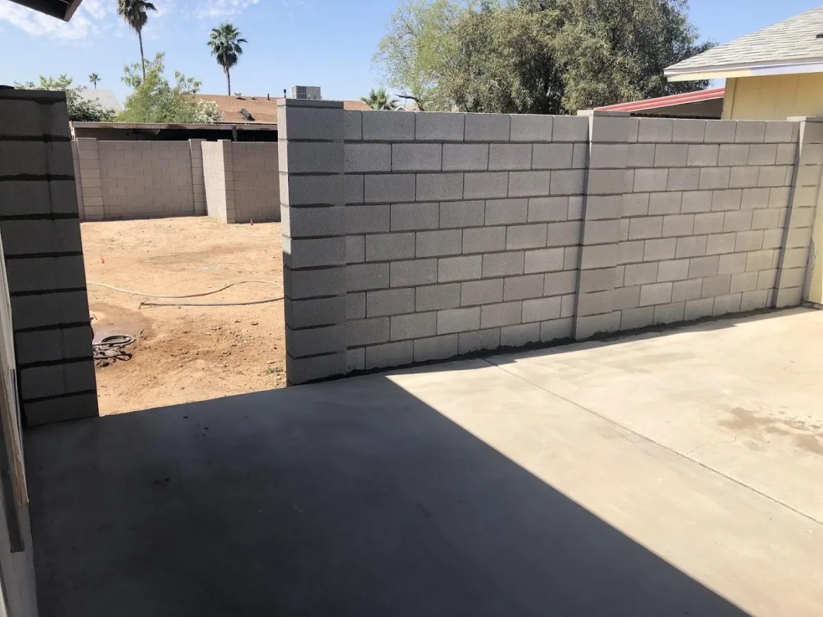 backyard block fence in Scottsdale Arizona - Phoenix Block Wall Fence