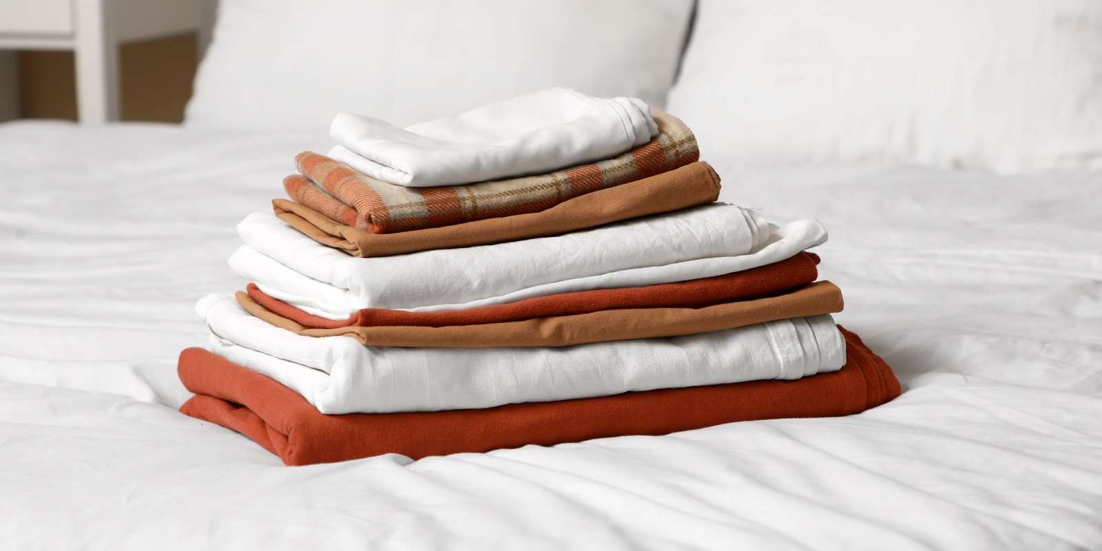 Transform Your Bedroom with Modern Bedding | Mattress Lux
