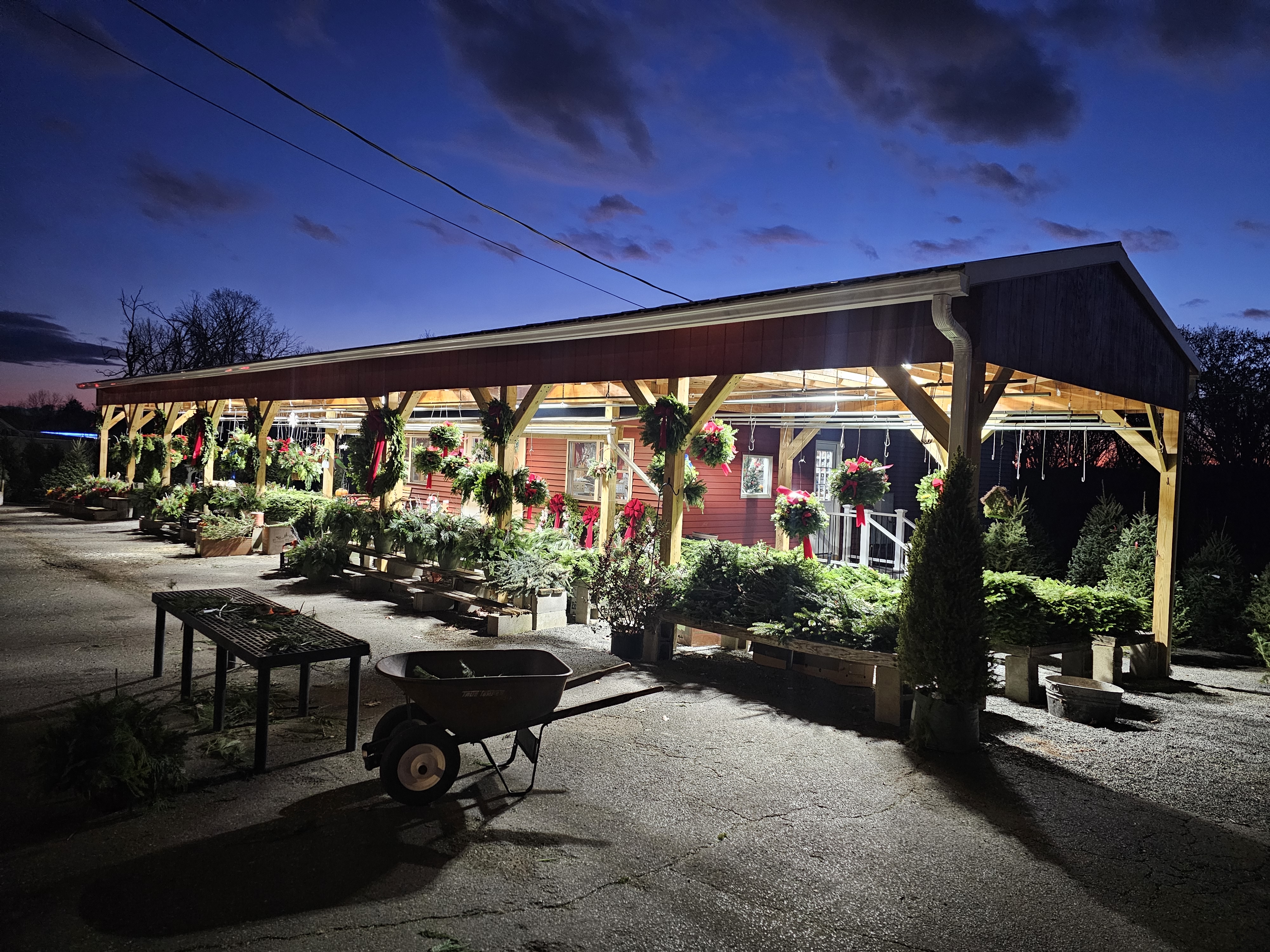 full outdoor lighting set up by rosa electric company in tolland county