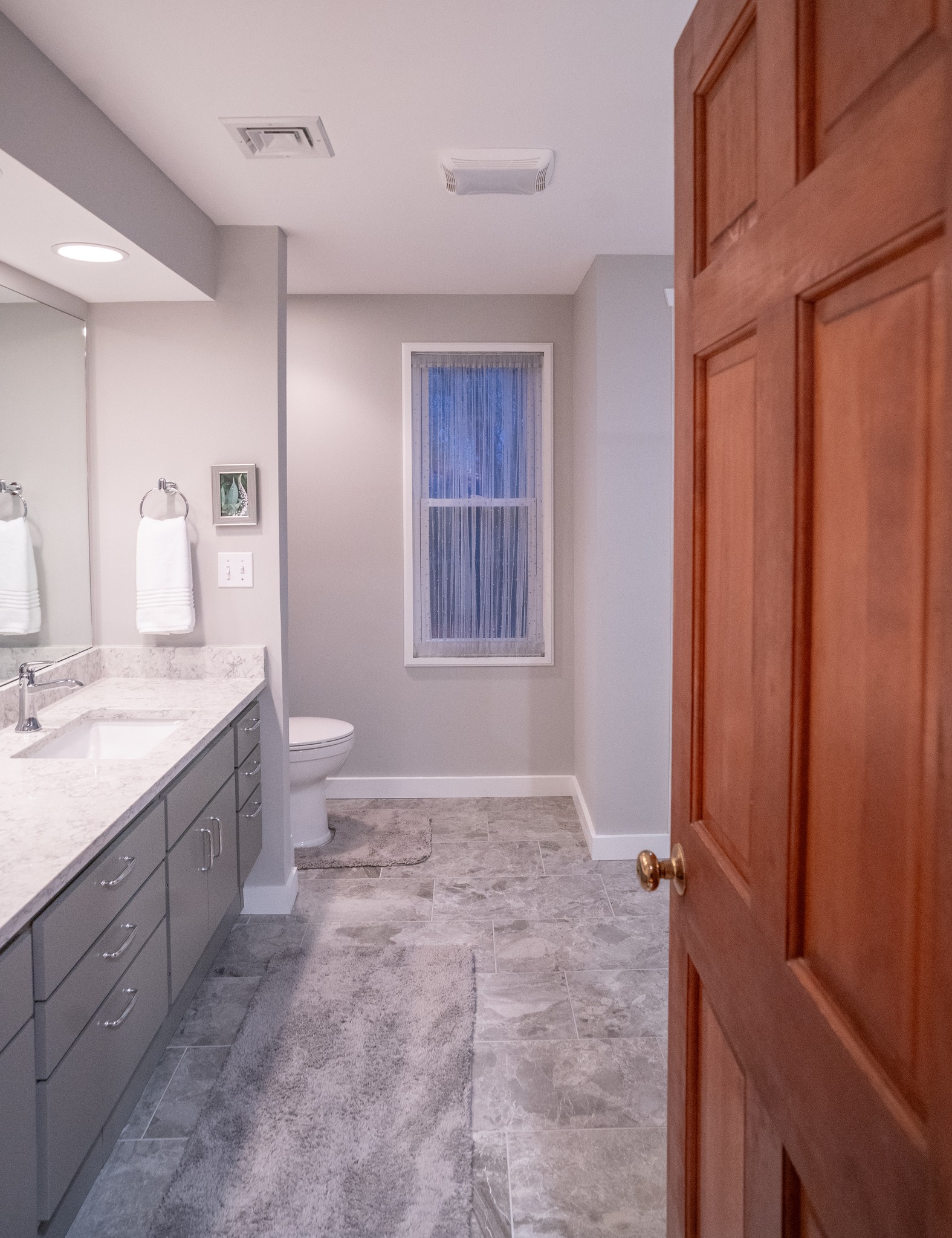 master bathroom with sleek finish in south windsor, ct