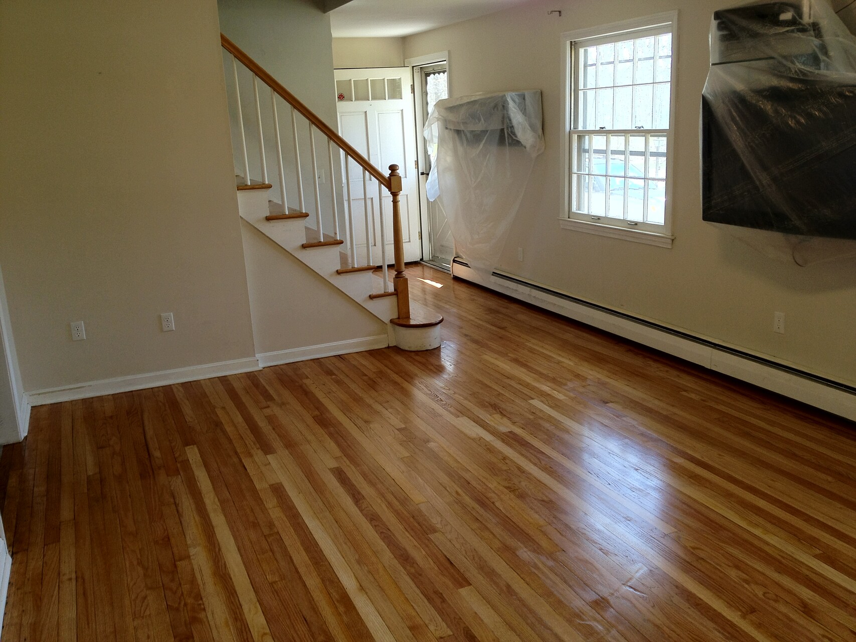floor installation Woodstock CT vinyl plank and leveling
