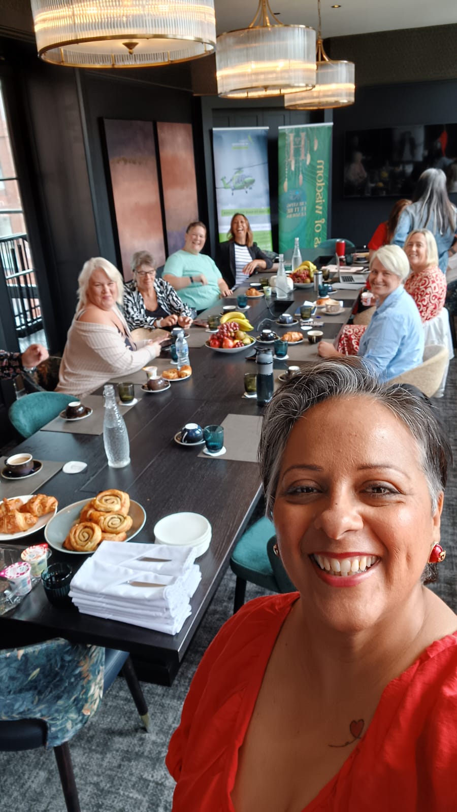 In Haus Networking Derby