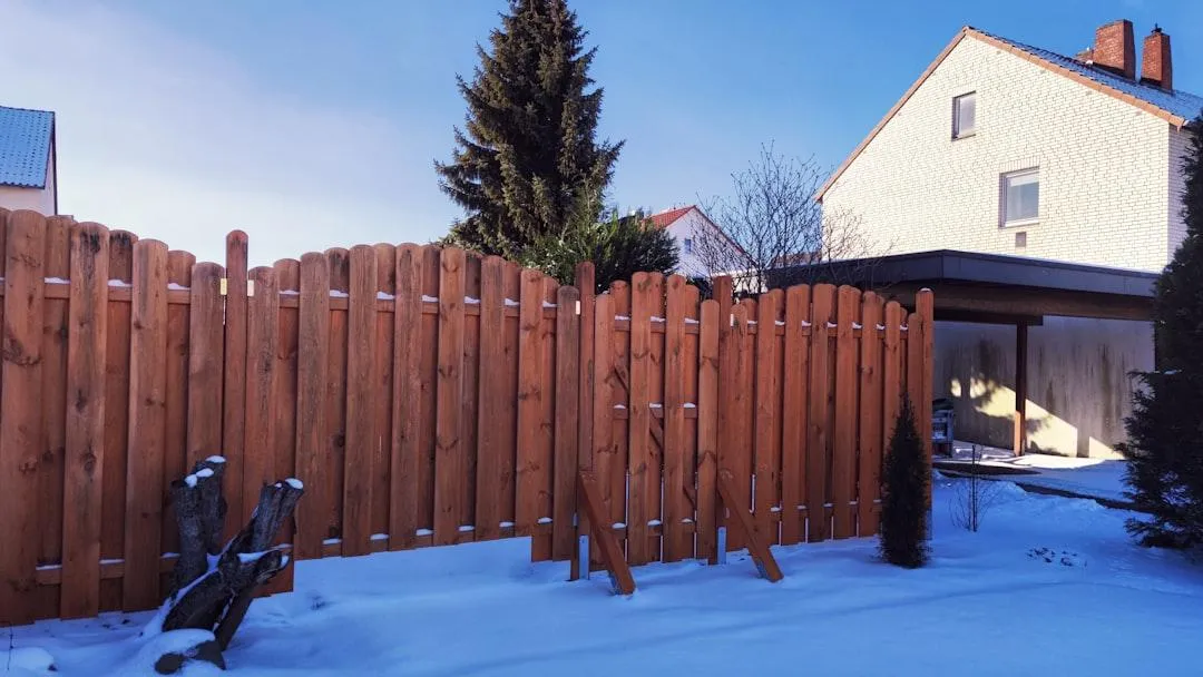 Fence Repairs in Roseville