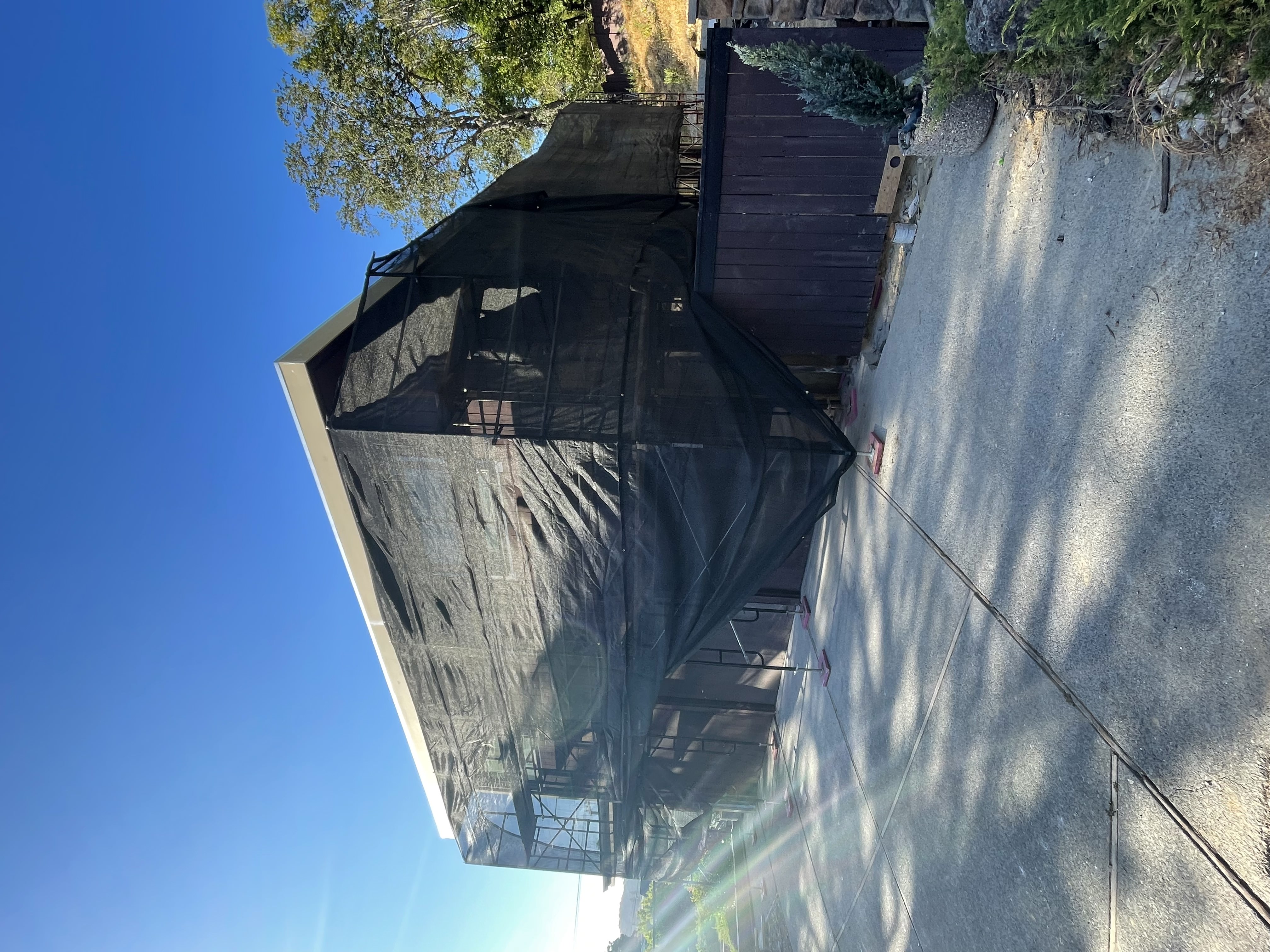 afety scaffolding structure around office building
