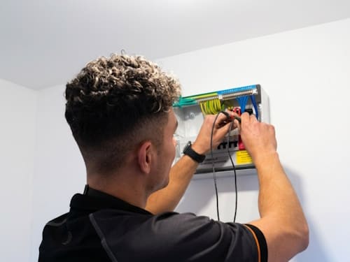 Emergency Electrician in Cardiff