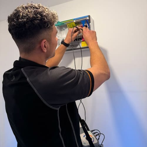 Emergency Electrician in Cardiff