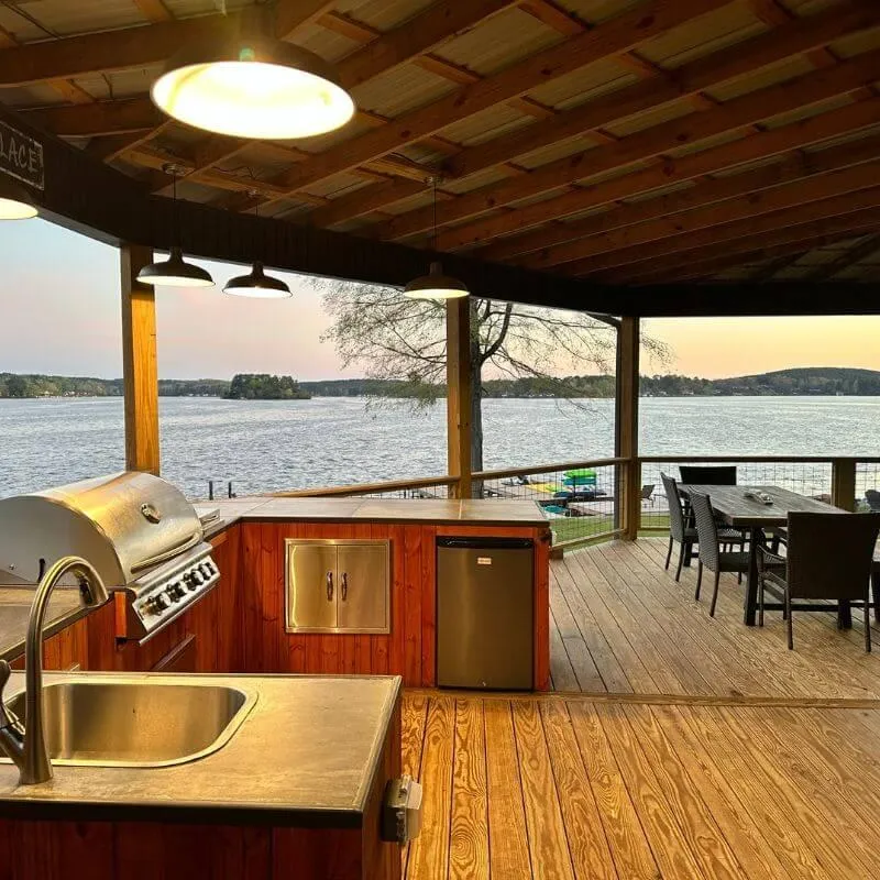 Eagles Nest on Lay Lake - Outdoor Kitchen with lake views