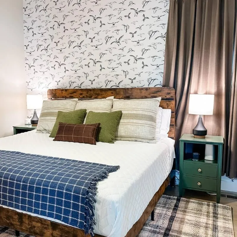 duck wallpaper master bedroom Lay Lake Rental House