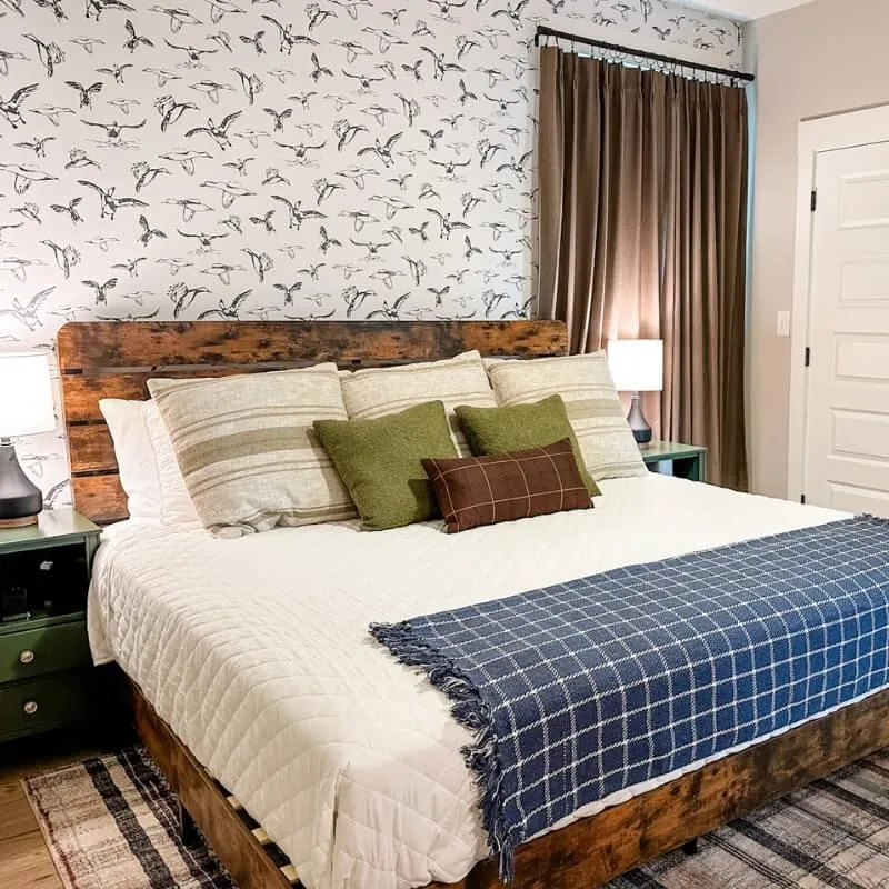 Mallards Nest master bedroom king bed - Lay Lake