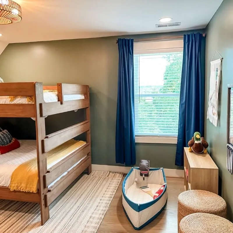 Eagles Nest Lakehouse Bunk Bedroom