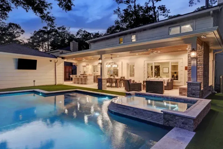 Grapevine Outdoor Kitchens