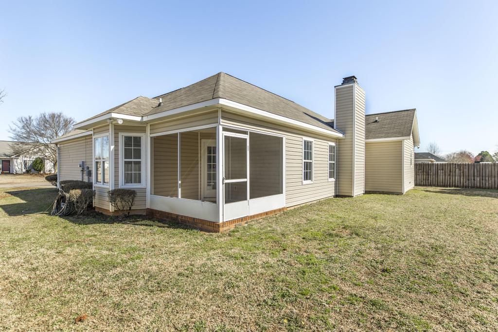 Renovated screen porch on foreclosure home in warner robins.
