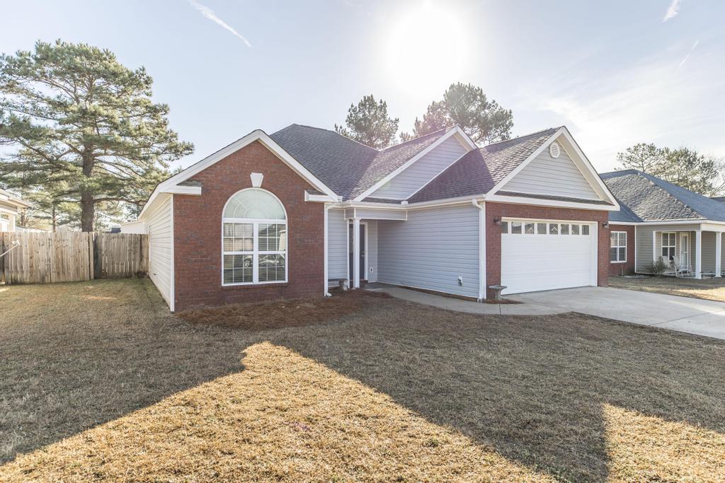 Sell My house fast in Bonaire GA.