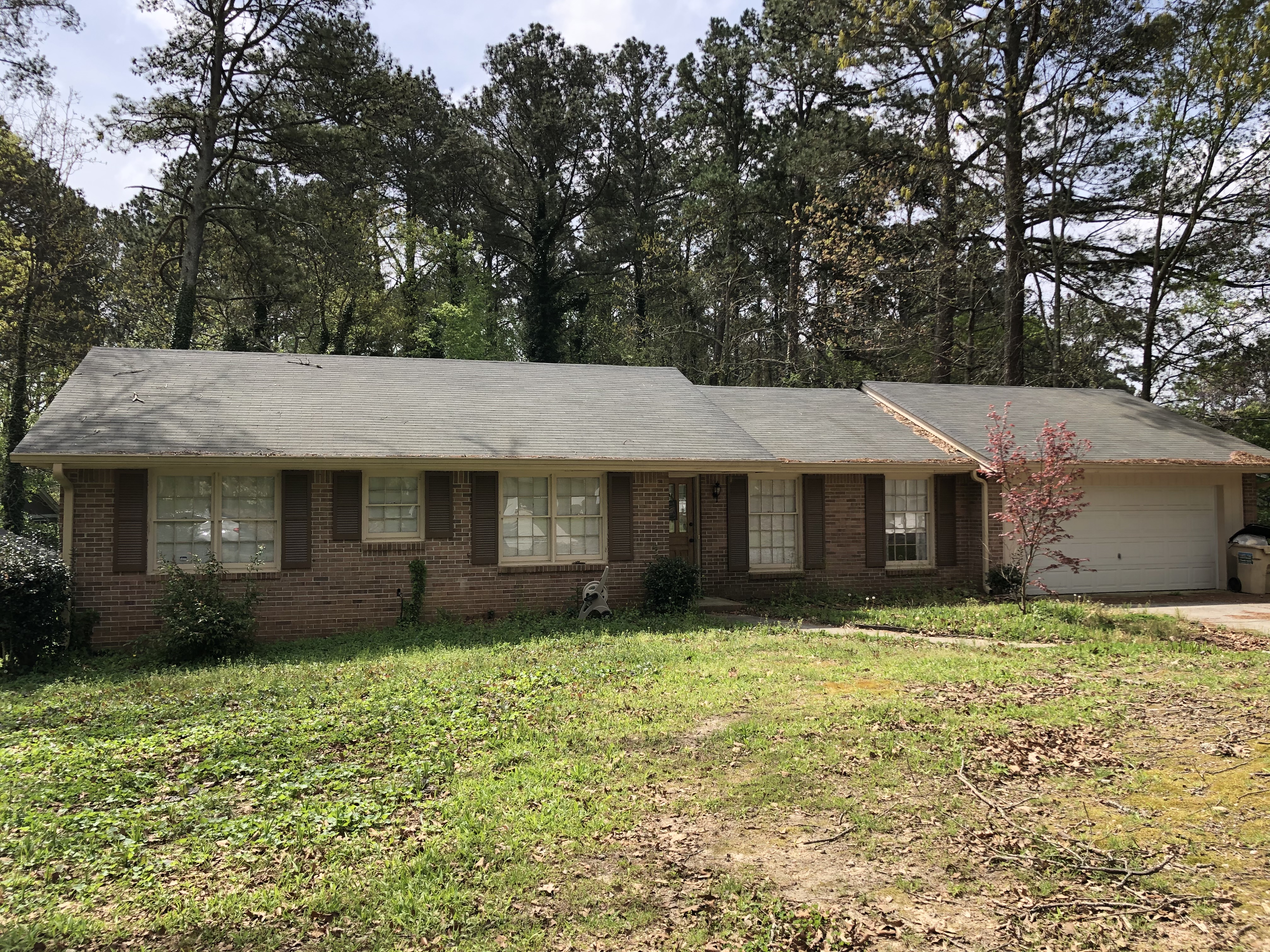 We buy houses cash in Lilburn GA. Brick ranch that needs a new roof. Tired of tenants.