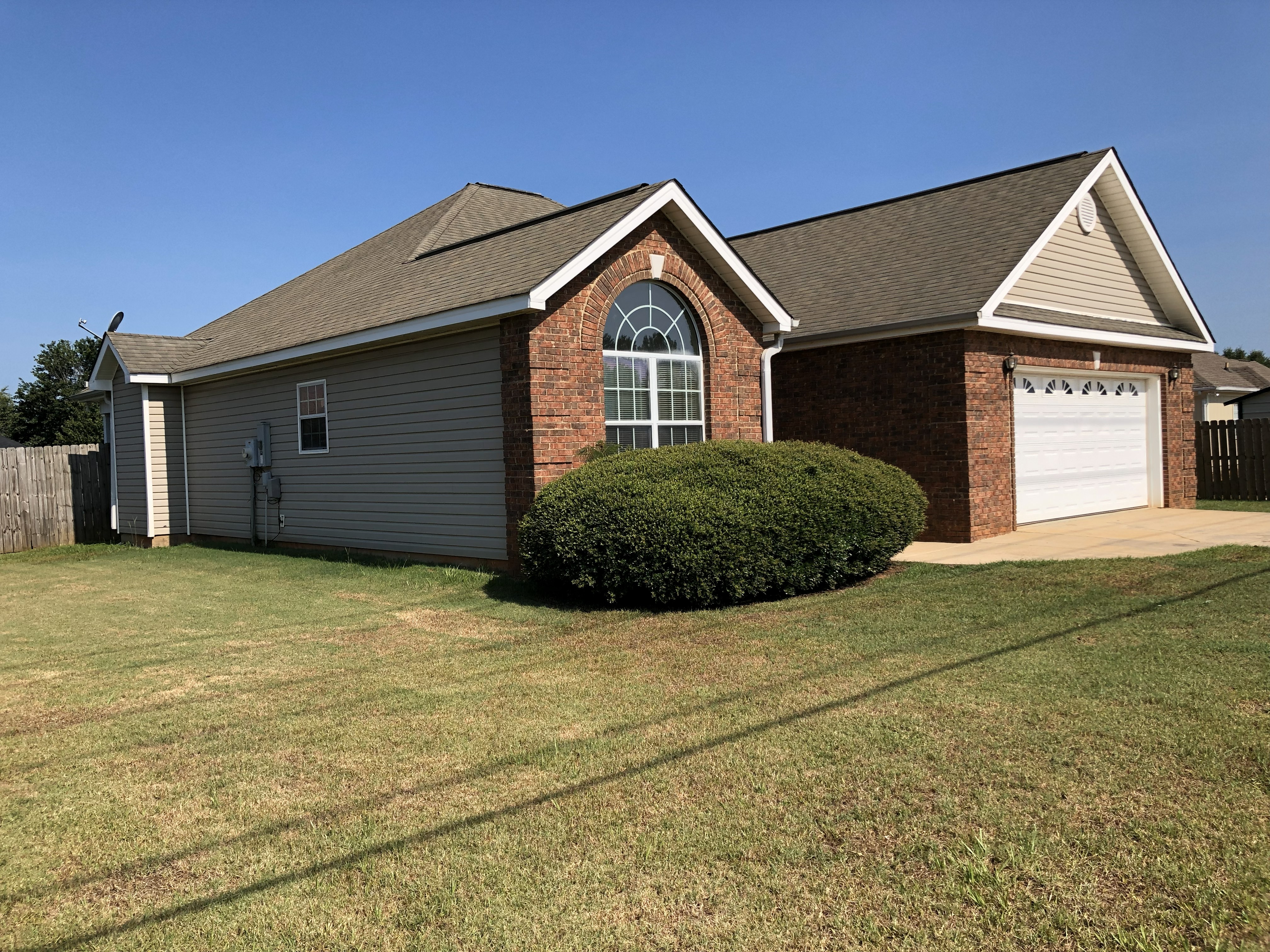 We buy houses cash in Kathleen GA