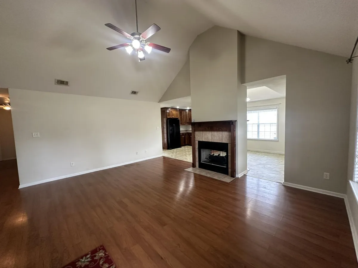 We Buy Houses fast in Centerville GA.