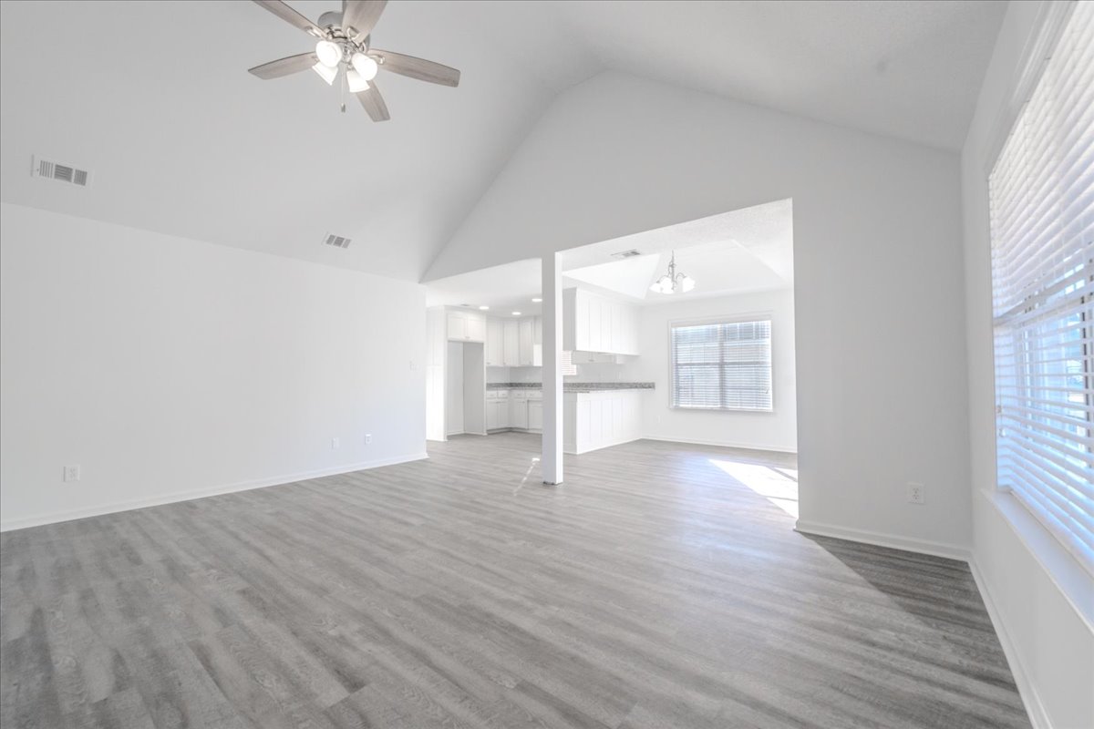 We Buy Houses in Centerville GA without a real estate agent