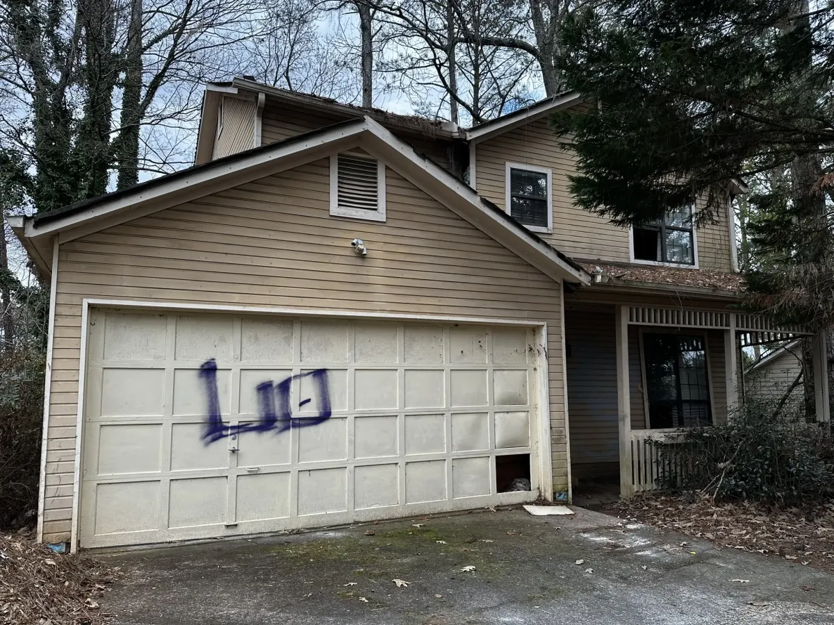 Sell a house in as is condition.