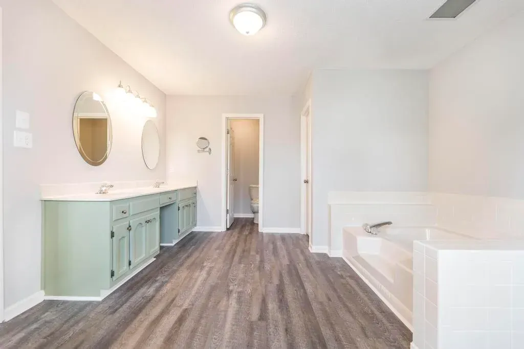 We Buy houses fast in Warner Robins GA