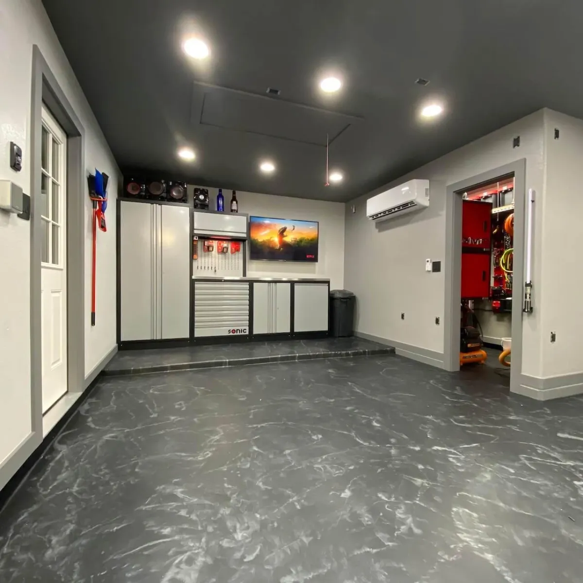 Garage Epoxy Finish