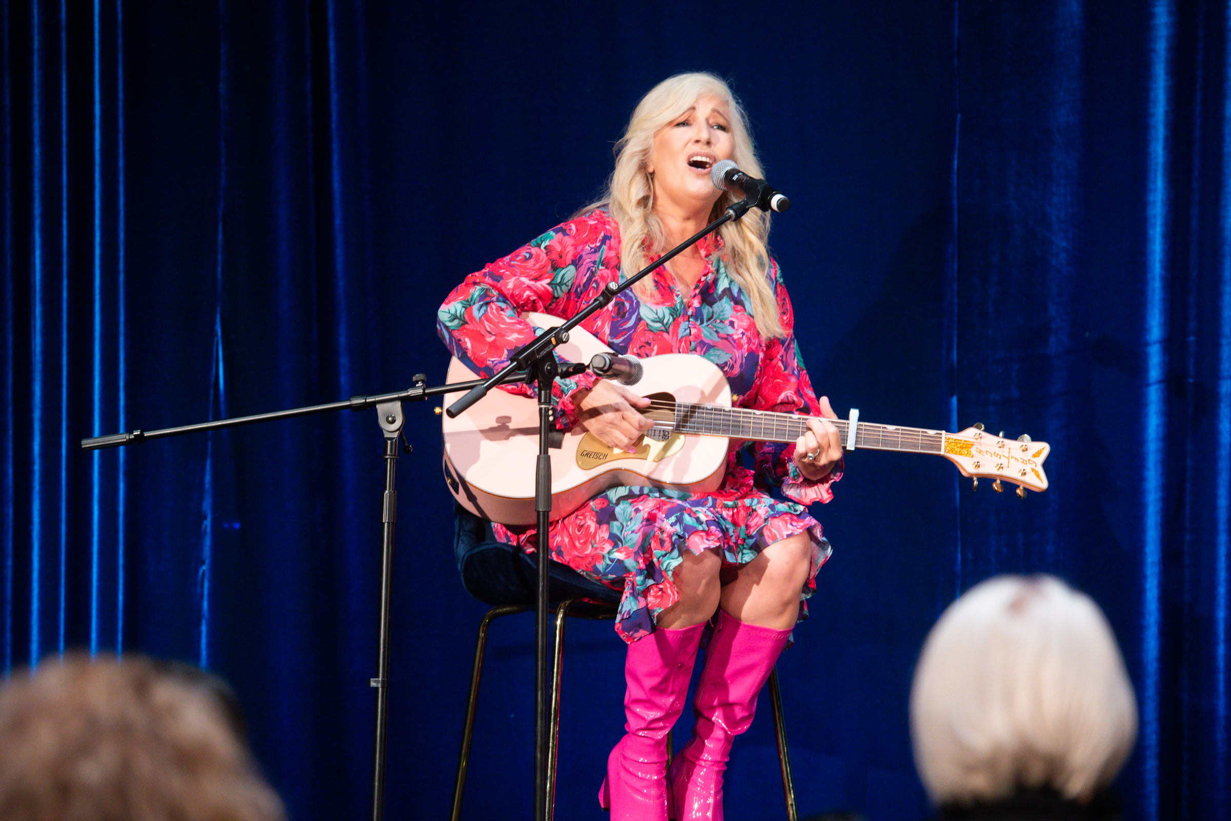 Juliee Grace performing with Acoustic Guitar