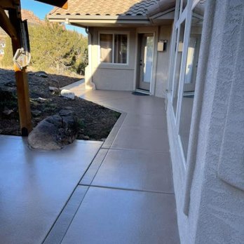 Grand Junction Concrete builds and installs Pathway