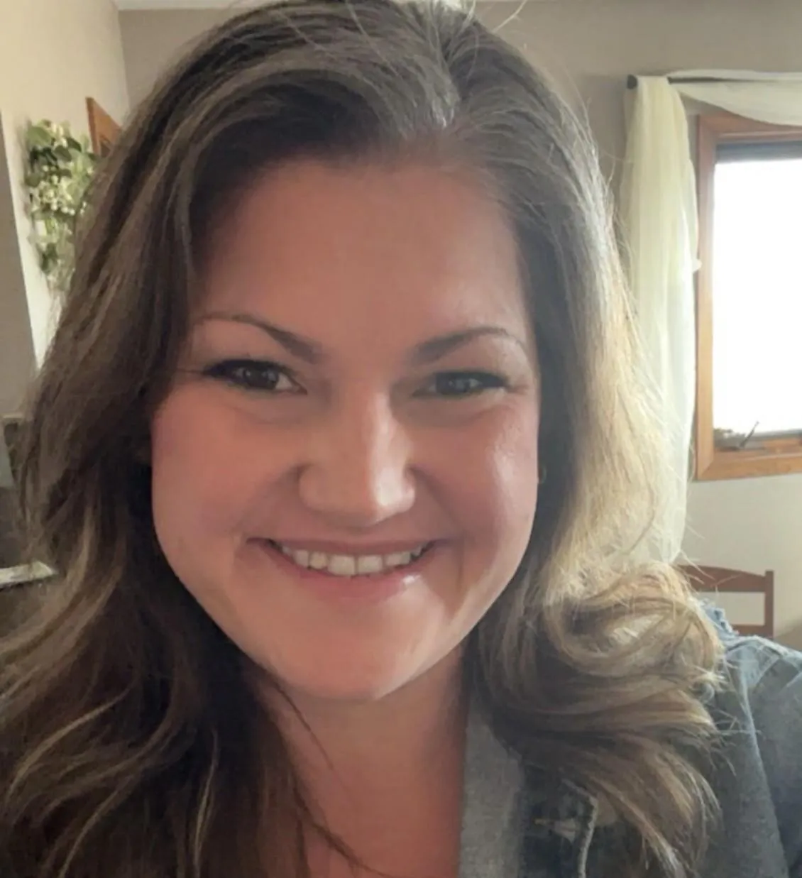 Hannah, a licensed clinical social worker.