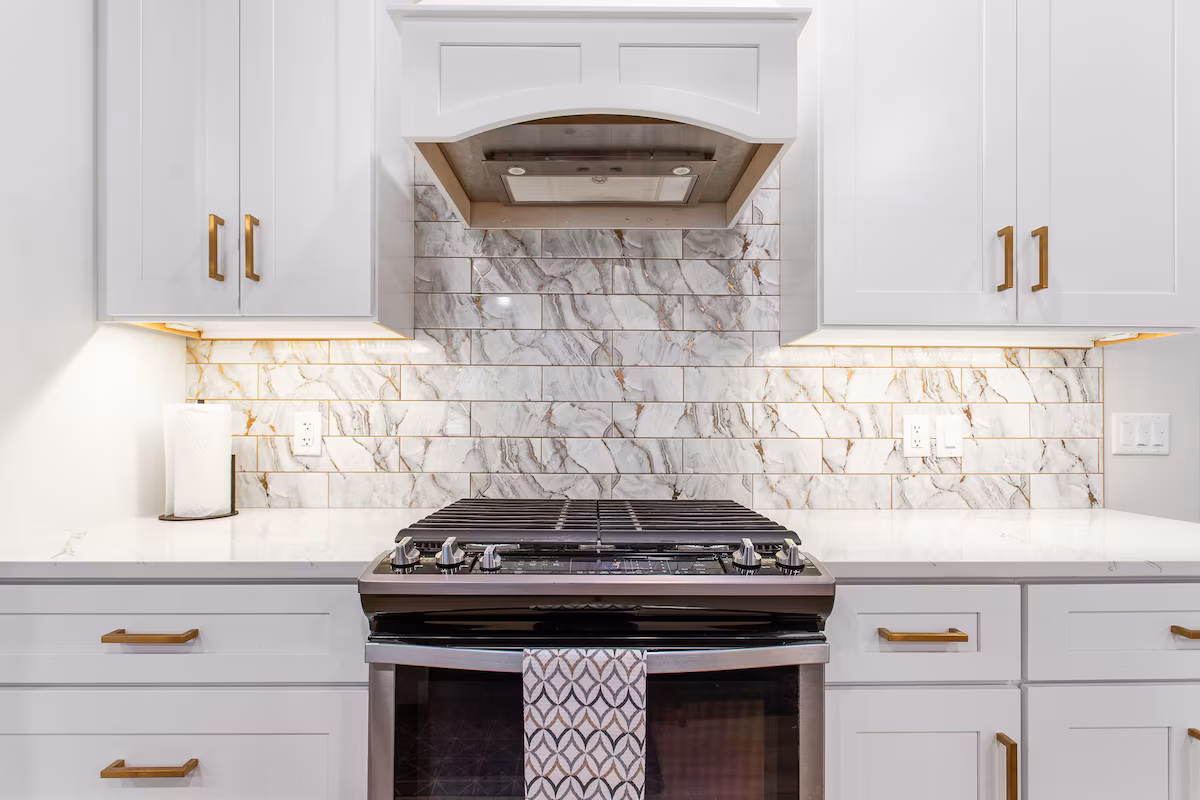 Gas range and new white cabinets in Grand Rapids, MI