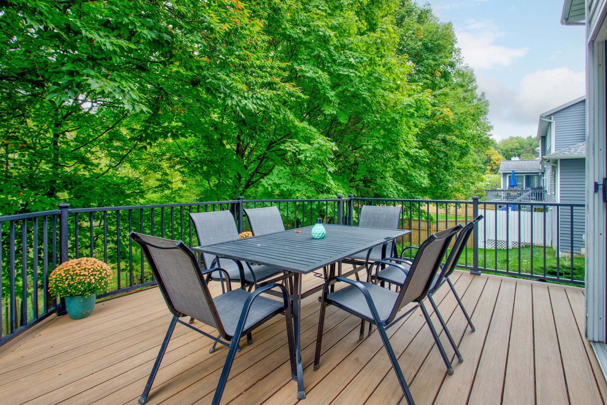 outdoor dining area on new deck