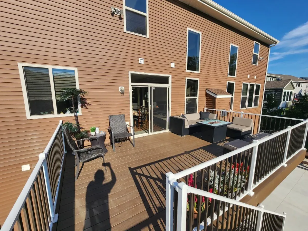 Full view of brand new deck built in Grand Rapids, MI by TPC