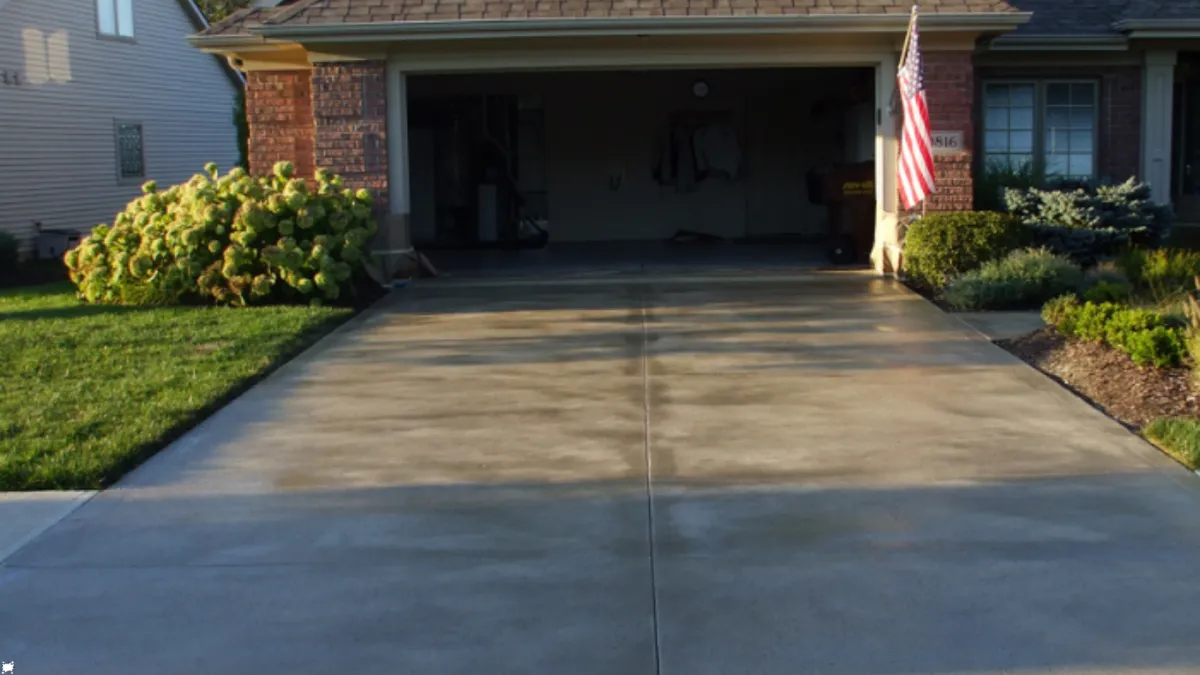 Jackson Concrete Pros builds and installs driveways.