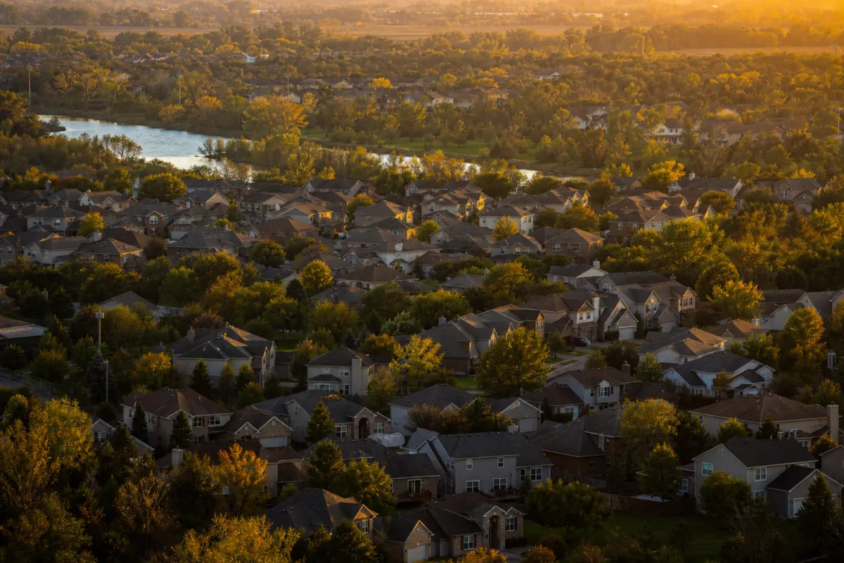 Are Cash Offers Worth It for Bolingbrook Home Sellers
