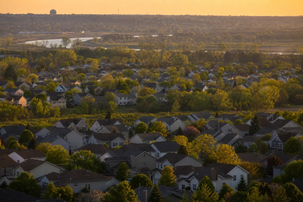 Crest Hill Sellers to Avoid Pricing Pitfalls